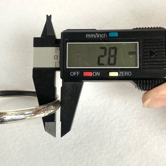 VTG Sterling Silver 925 Engraved Scroll Pattern 6MM Round Bangle Bracelet 8.25" - Picture 16 of 16